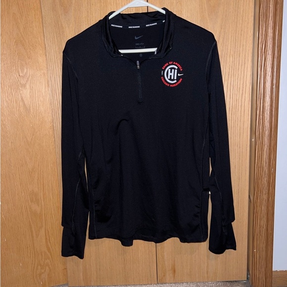 2021 Chicago Marathon Nike Black Quarter Zip - Picture 1 of 3